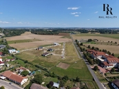 Prodej, Pozemek pro stavbu RD, bytů, Ráby, cena 6000 CZK / m2, nabízí 