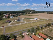 Prodej, Pozemek pro stavbu RD, bytů, Ráby, cena 6000 CZK / m2, nabízí 