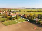 Prodej, pozemky/bydlení, 700 m2, Škudly, Přelouč, Pardubice [ID 84730], cena 2190000 CZK / objekt, nabízí 