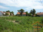 Prodej, Pozemek pro stavbu RD, bytů, Chrast, cena 2320 CZK / m2, nabízí