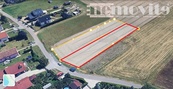 Exkluzivně nabízíme prodej pozemku v obci Staré Hradiště - Psinek o rozloze 1.435 m2, cena 6000 CZK / m2, nabízí 